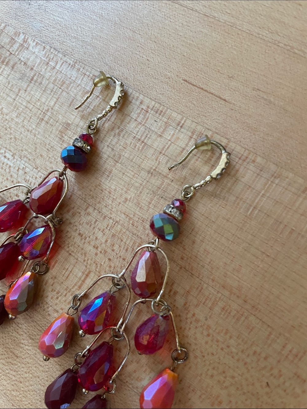 Red Faceted Teardrop Chandelier Earrings - Unbranded - Picture 3 of 4
